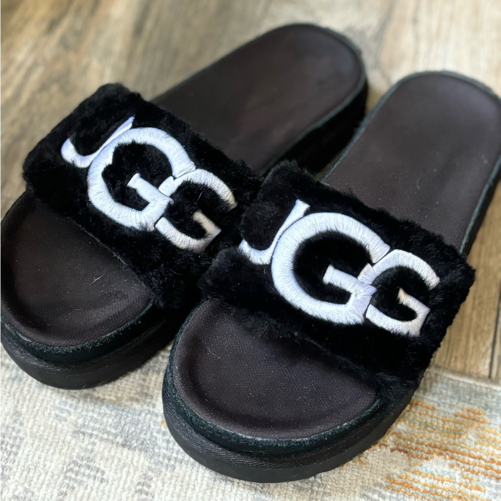 Ugg Fuzzy Slides - image 4